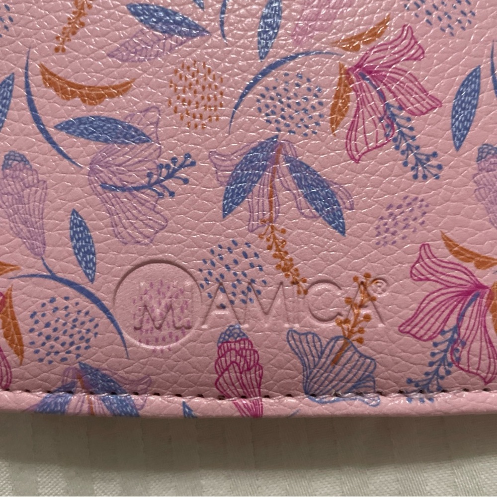 Floral Pink‎ Passport Holder - Picture 4 of 8